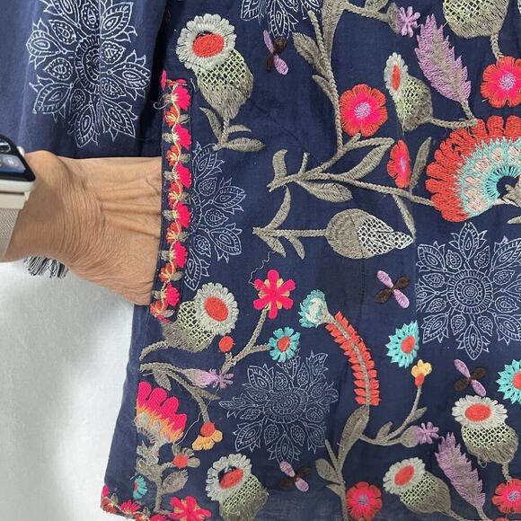 Soft Surroundings Paraiso Tunic Women's M Blue Embroidered Floral Cotton - Picture 8 of 15